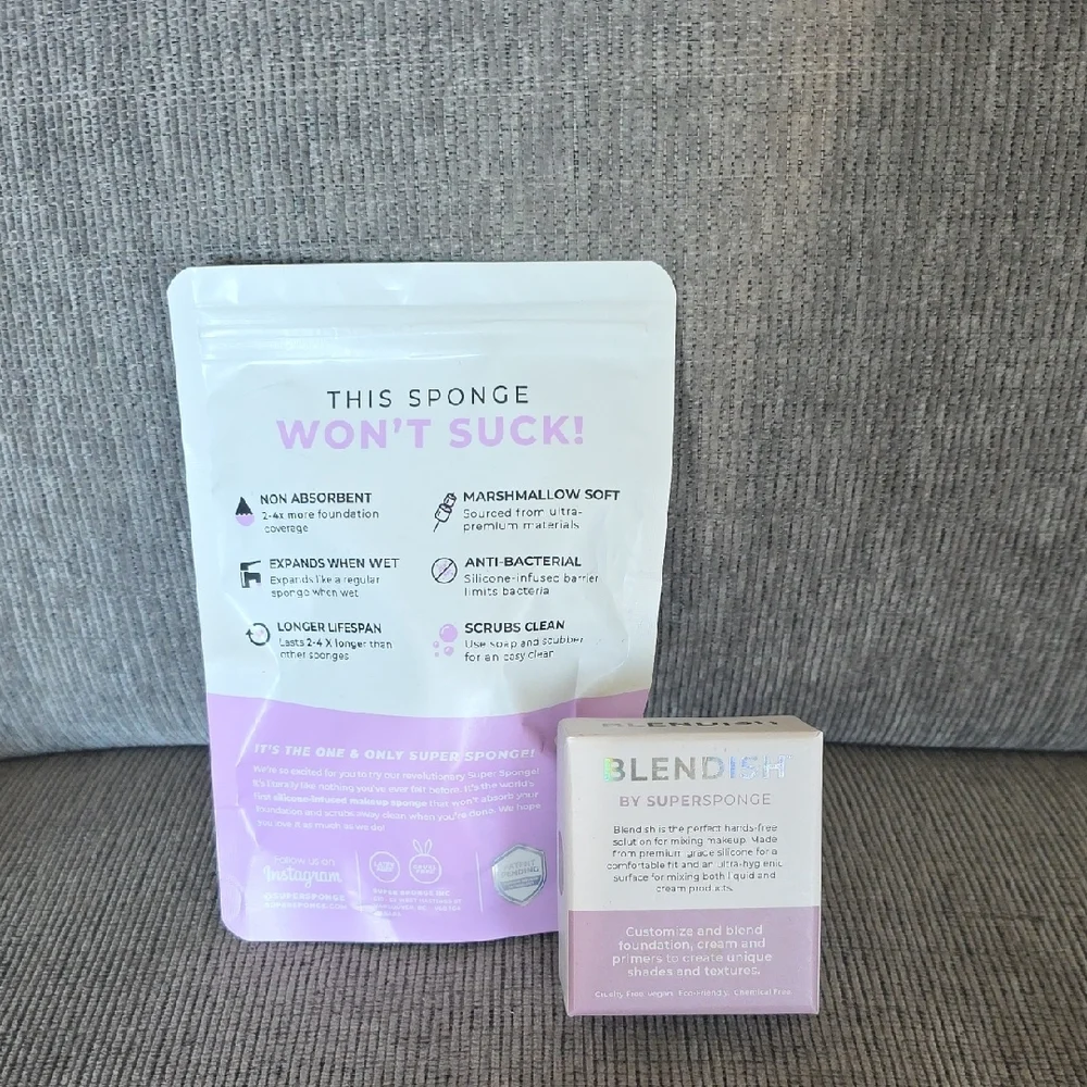 Blendish Silicone Pallet Ring And Makeup Sponge +‎ Scrubber Set By Supersponge